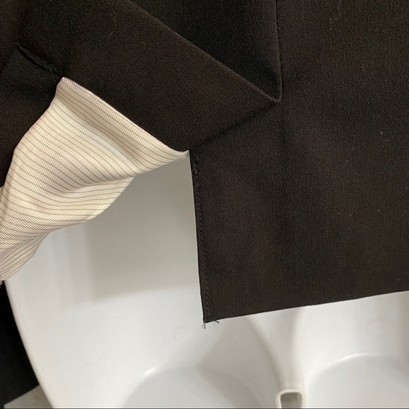 Forever 21 Black Blazer Women’s M - Picture 8 of 10